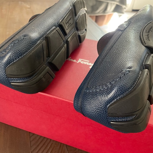 Amazing Ferragamo Ultramarine Blue Drivers! - Picture 5 of 13